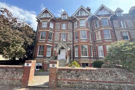 Blackwater Road, Eastbourne, BN20 7DH
