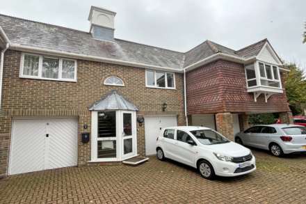 Beachy Head Road, Eastbourne, BN20 7QP, Image 9