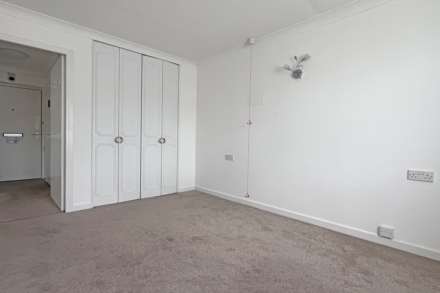 St. Johns Road, Eastbourne, BN20 7PZ, Image 5