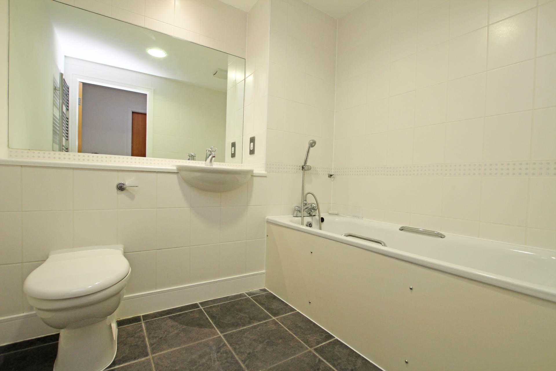 Midway Quay, Eastbourne, BN23 5DA, Image 8