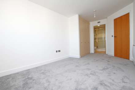Midway Quay, Eastbourne, BN23 5DA, Image 12