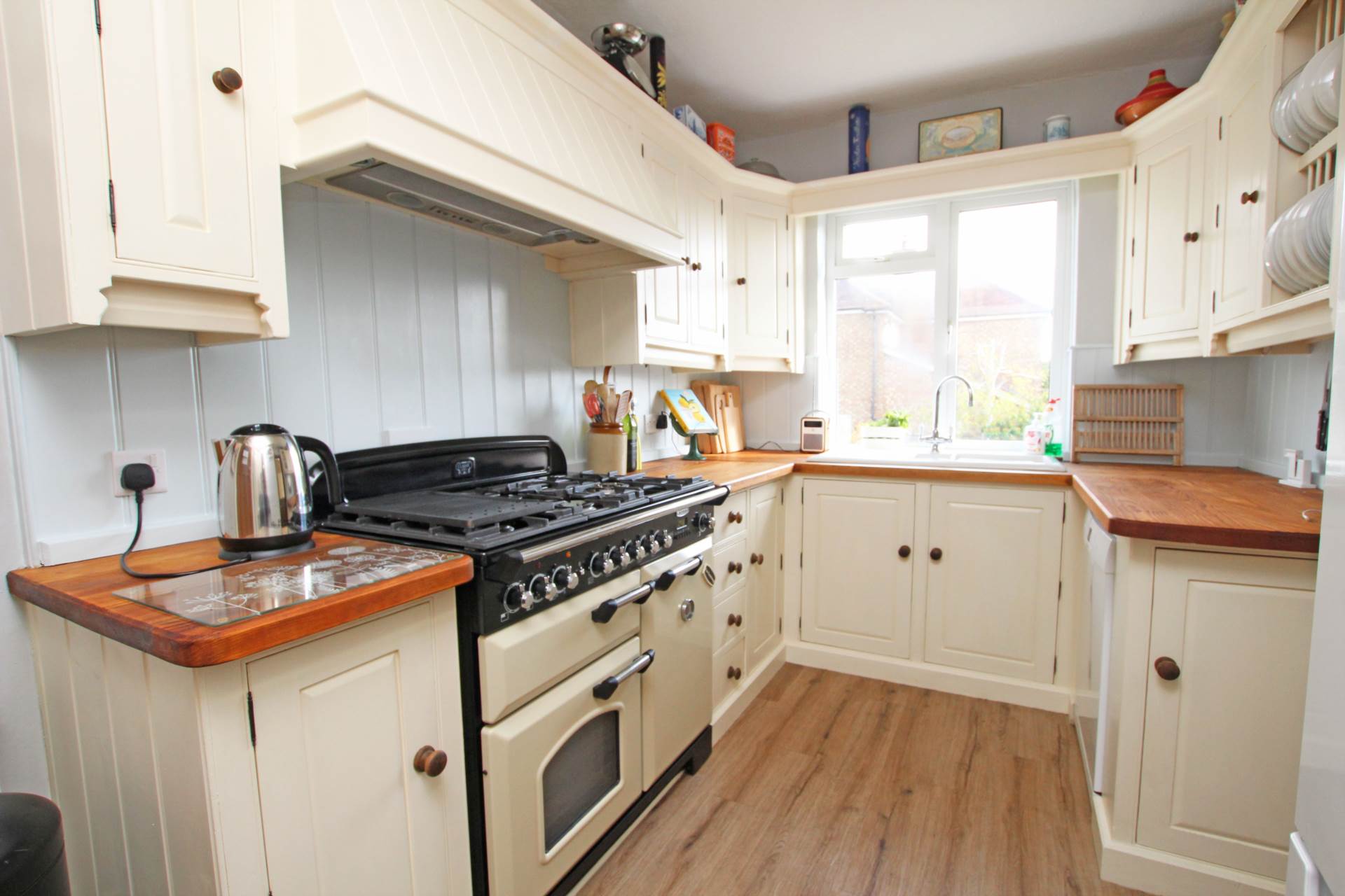 Longland Road, Eastbourne, BN20 8HS, Image 3