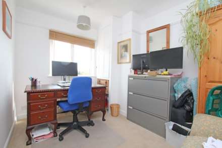 Longland Road, Eastbourne, BN20 8HS, Image 8