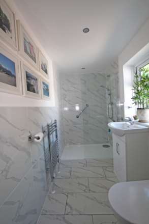 Decoy Drive, Eastbourne, BN22 9PP, Image 10