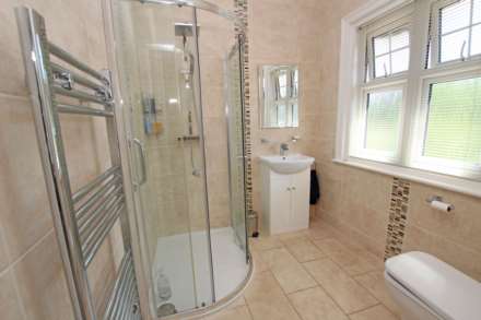 Decoy Drive, Eastbourne, BN22 9PP, Image 19