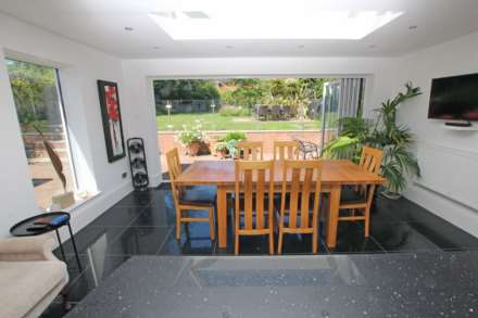 Decoy Drive, Eastbourne, BN22 9PP, Image 4