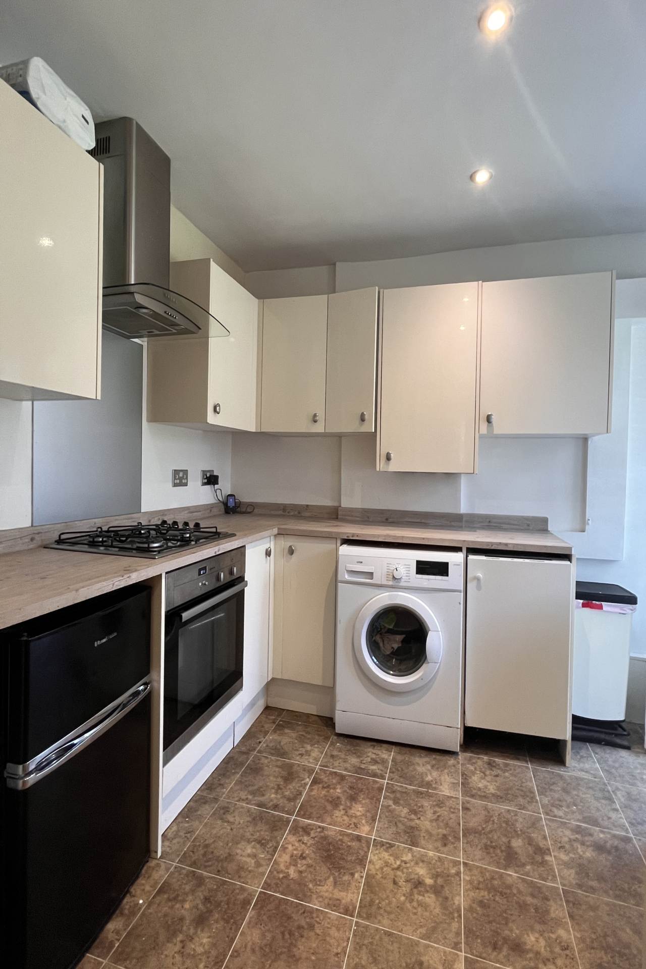 Downsview Close, East Dean, BN20 0DT, Image 10