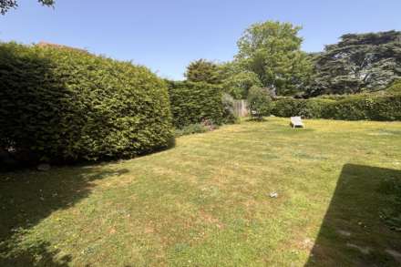 Downsview Close, East Dean, BN20 0DT, Image 11