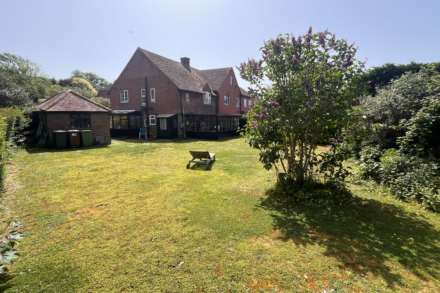 Downsview Close, East Dean, BN20 0DT, Image 4