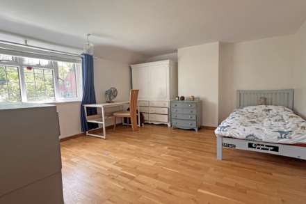 Downsview Close, East Dean, BN20 0DT, Image 7