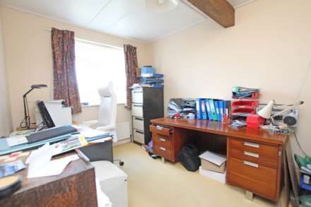 The Paragon,Wannock Lane, Eastbourne, BN20 9SH, Image 11