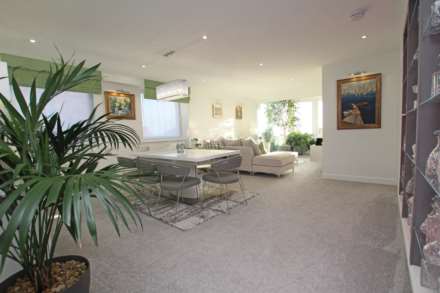 Bolsover Road, Eastbourne, BN20 7JN, Image 13