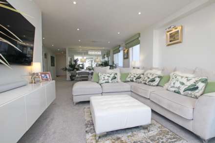 Bolsover Road, Eastbourne, BN20 7JN, Image 18