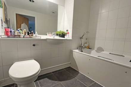 Midway Quay, Eastbourne, BN23 5DG, Image 4