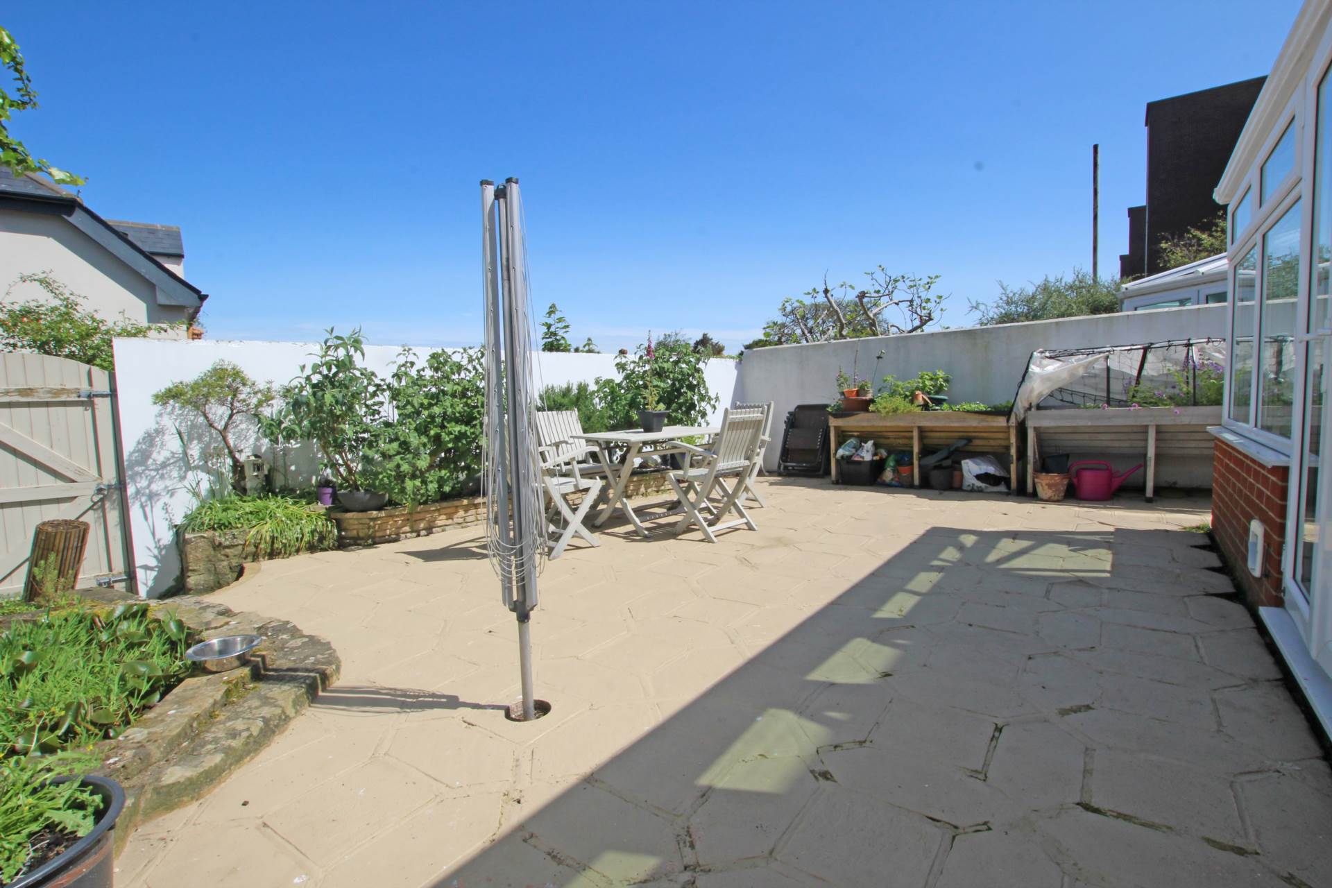 Cliff Road, BN20 7RU, Image 9