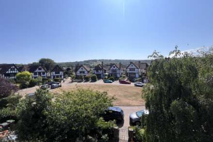 The Park Close, Eastbourne, BN20 8AG, Image 28