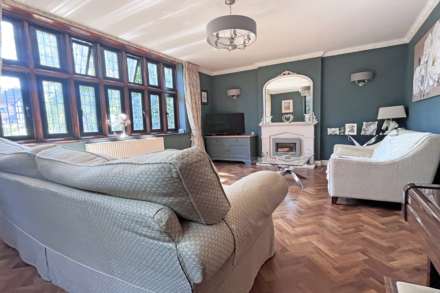 The Park Close, Eastbourne, BN20 8AG, Image 9
