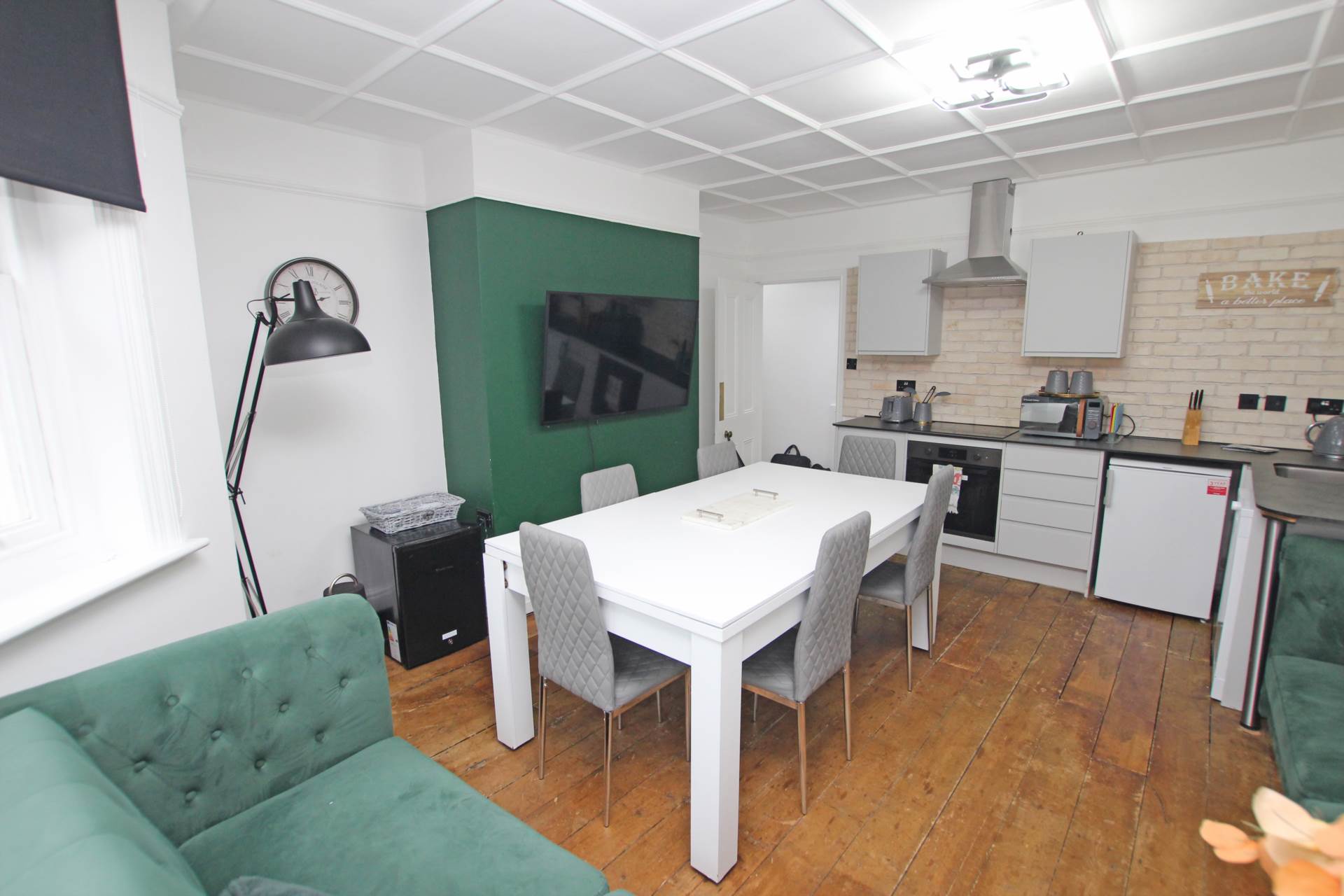 South Cliff Avenue, Eastbourne, BN20 7AH, Image 2