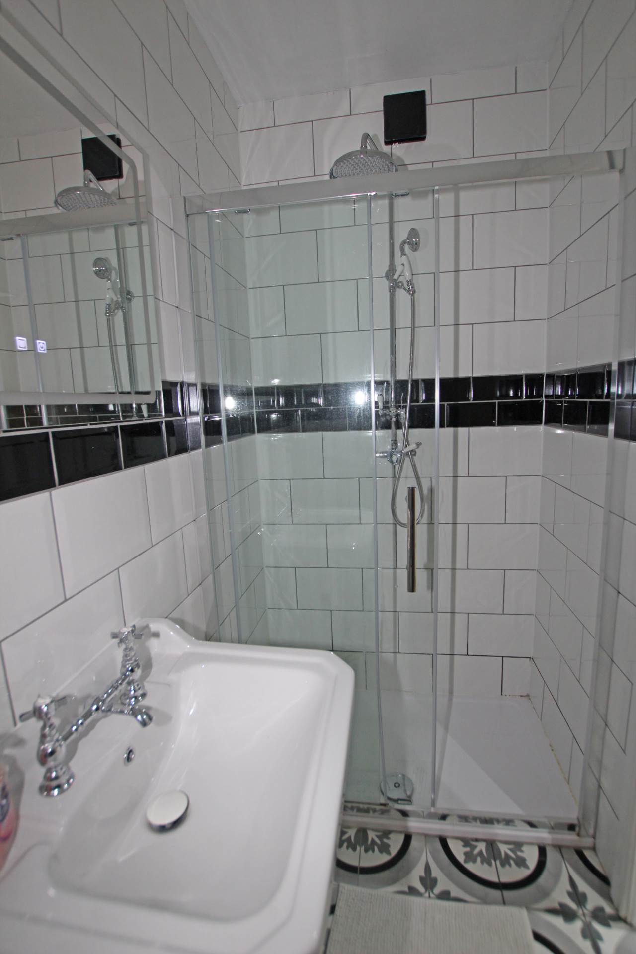 South Cliff Avenue, Eastbourne, BN20 7AH, Image 8