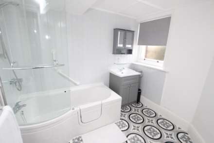 South Cliff Avenue, Eastbourne, BN20 7AH, Image 5