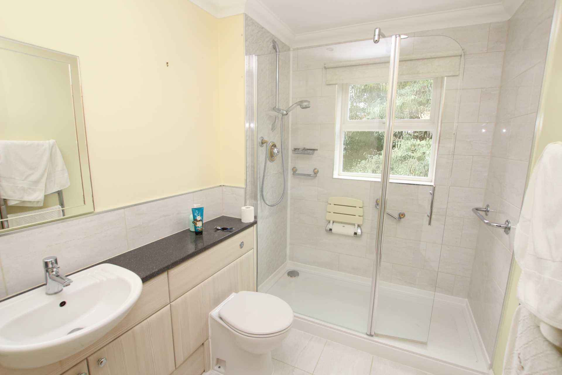 Silverdale Road, Eastbourne, BN20 7EY, Image 5