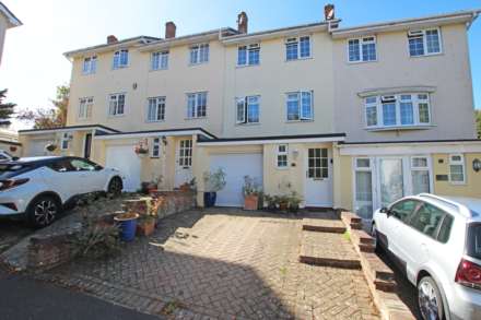 Fairfield Road, Eastbourne, BN20 7LX