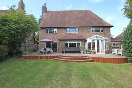 Old Camp Road, Eastbourne, BN20 8DH, Image 17