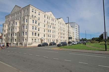 3 Bedroom Penthouse, Wilmington Square, Eastbourne, BN21 4DX