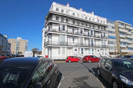 2 Bedroom Penthouse, Grand Parade, Eastbourne, BN21 3YP