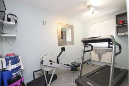 Rectory Close, Eastbourne, BN20 8AQ, Image 14