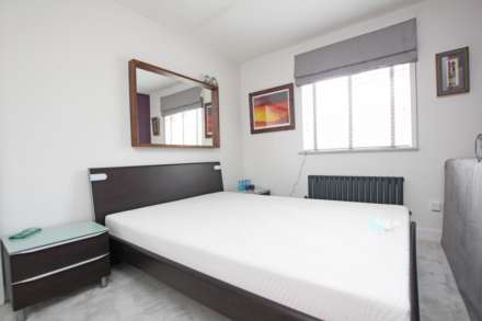 Rectory Close, Eastbourne, BN20 8AQ, Image 19