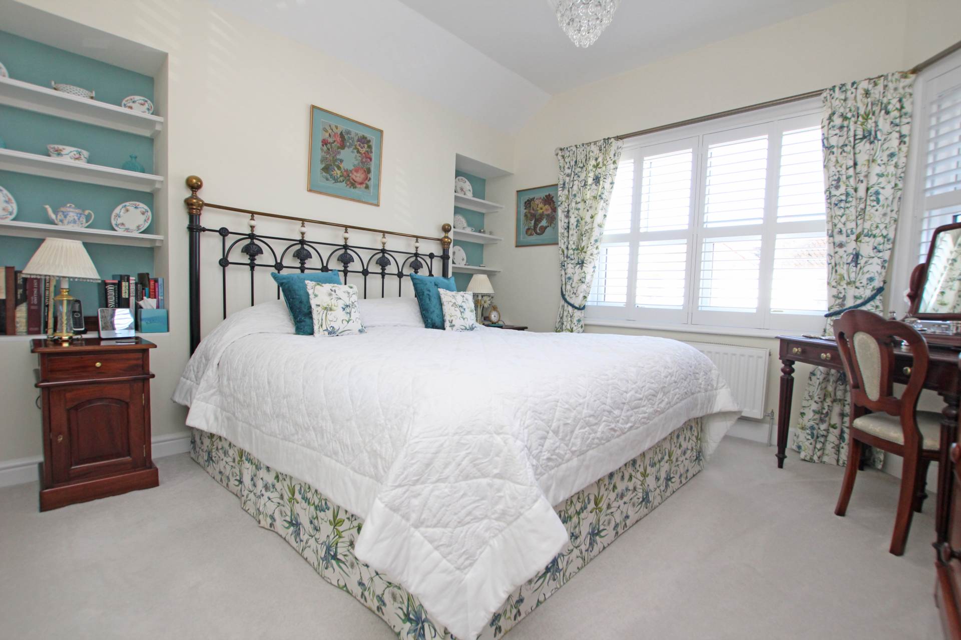 Annington Road, Roselands Eastbourne, BN22 8NG, Image 5