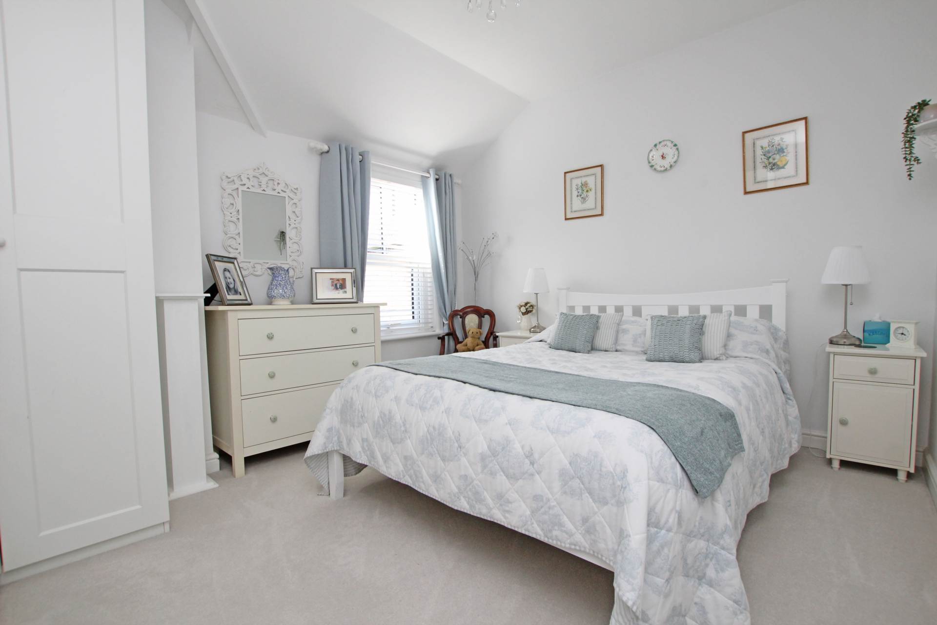 Annington Road, Roselands Eastbourne, BN22 8NG, Image 6
