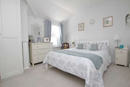 Annington Road, Roselands Eastbourne, BN22 8NG, Image 6