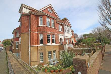 Darley Road, Eastbourne, BN20 7PE