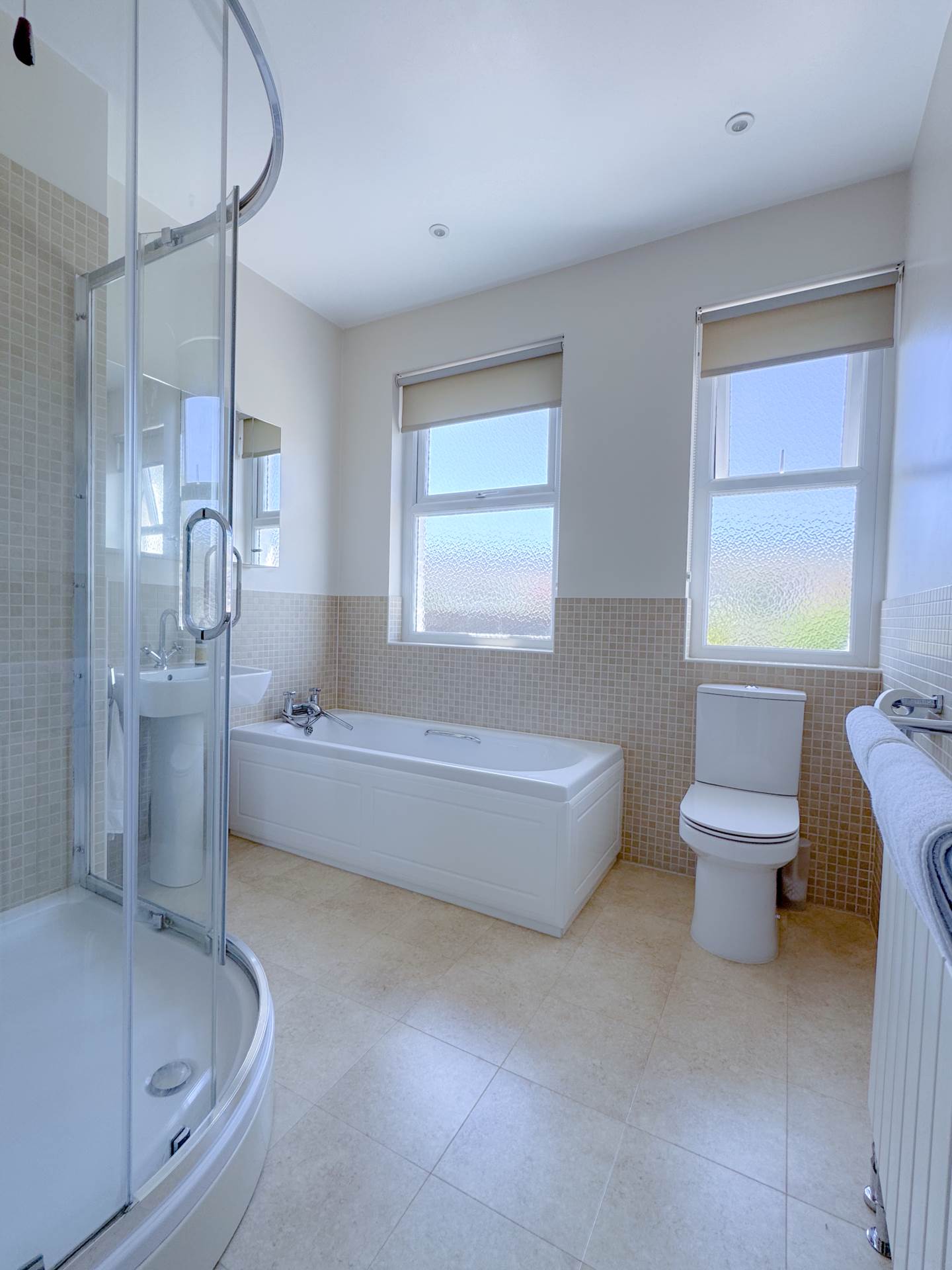 Victoria Drive, Eastbourne, BN20 8JU, Image 19