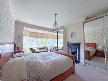 Victoria Drive, Eastbourne, BN20 8JU, Image 12