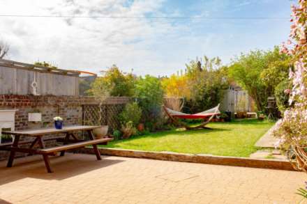 Victoria Drive, Eastbourne, BN20 8JU, Image 24