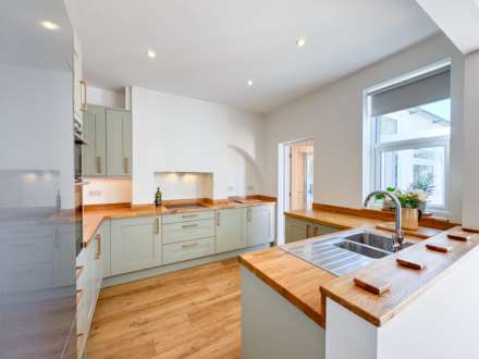 Victoria Drive, Eastbourne, BN20 8JU, Image 8