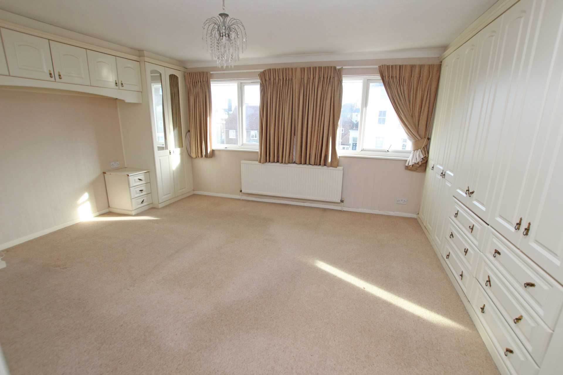 Hardwick Road, Eastbourne, BN21 4NY, Image 3