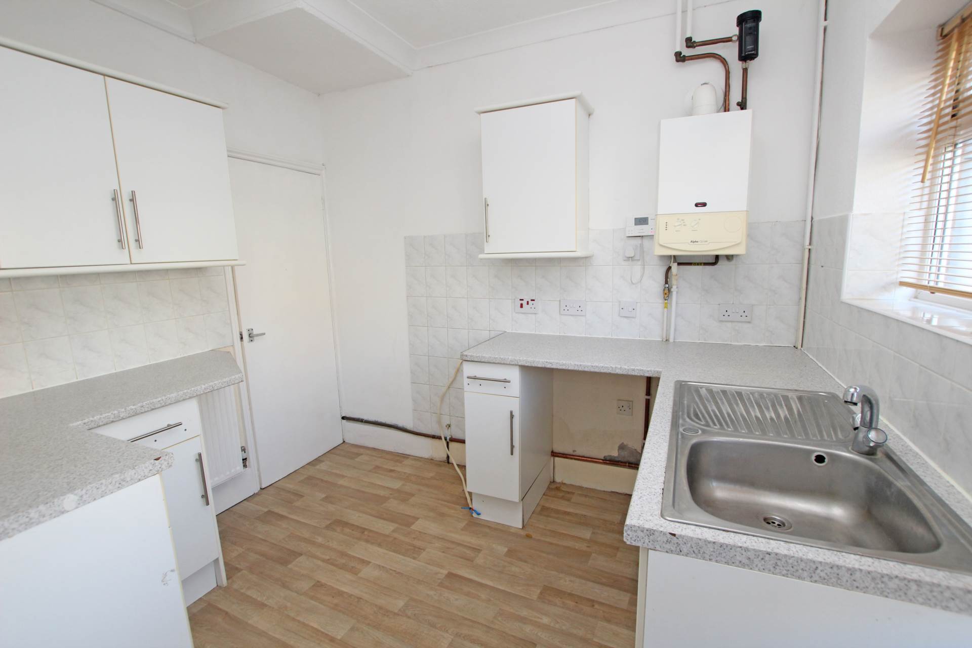 Sidley Road, Eastbourne, BN22 7JR, Image 4