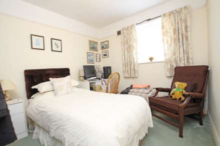 Oldfield Road, Eastbourne, BN20 9QD, Image 8