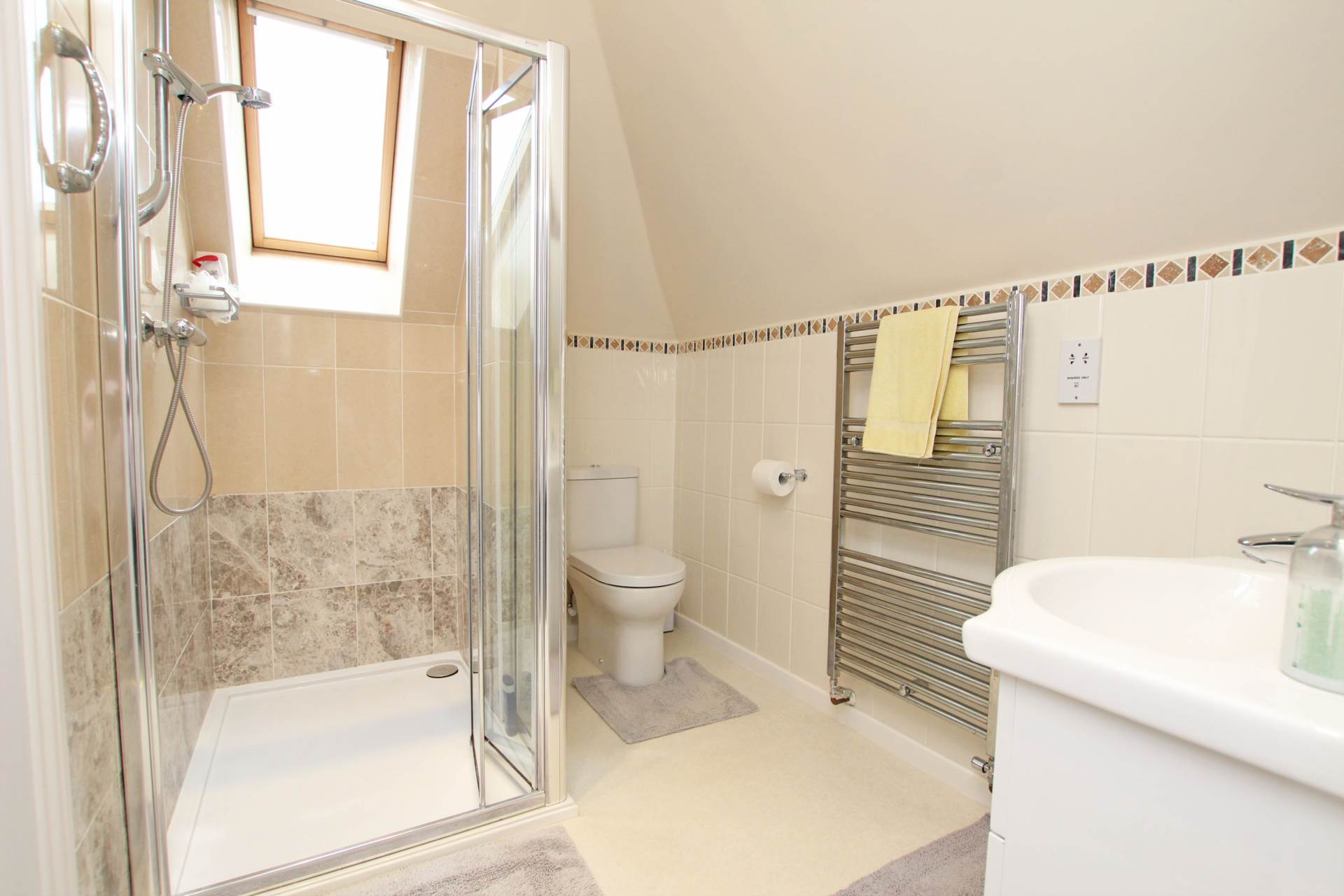 Wellington Close, Eastbourne, BN23 5AR, Image 9
