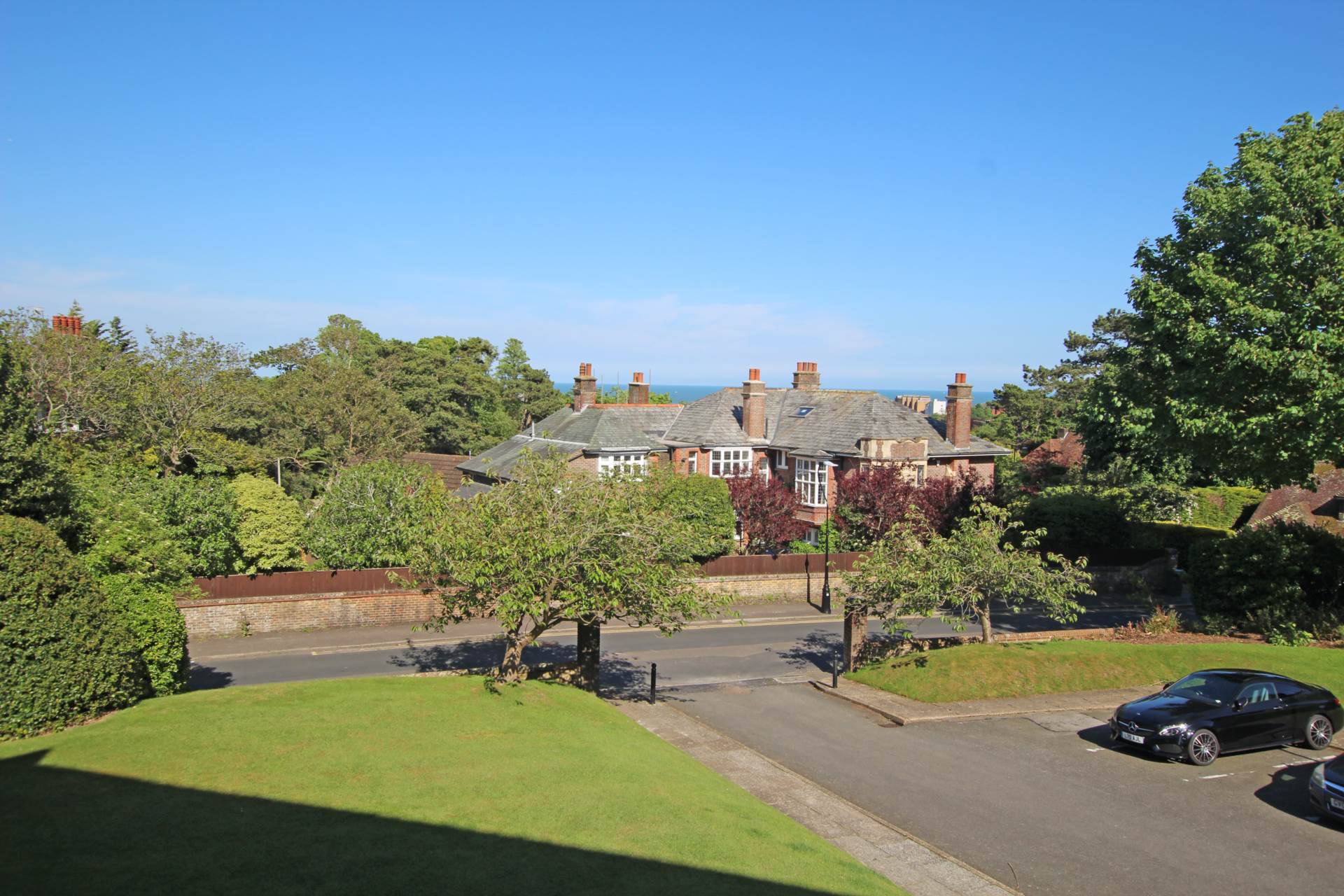 Link Road, Eastbourne, BN20 7TR, Image 2