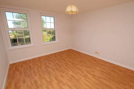 Link Road, Eastbourne, BN20 7TR, Image 6
