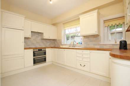 Staveley Road, Eastbourne, BN20 7LH, Image 4