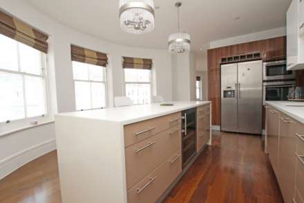 Hartington Place, Eastbourne, BN21 3BS, Image 12