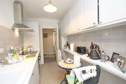 Chesterfield Road, BN20 7NX, Image 6