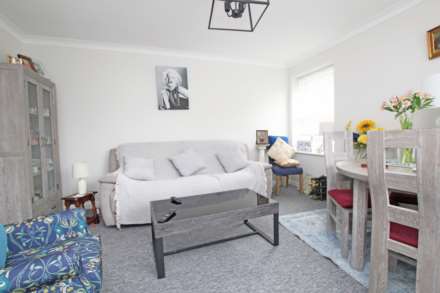 Chesterfield Road, BN20 7NX, Image 7