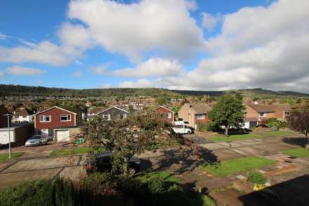 Glendale Avenue, Eastbourne, BN21 1UU, Image 2